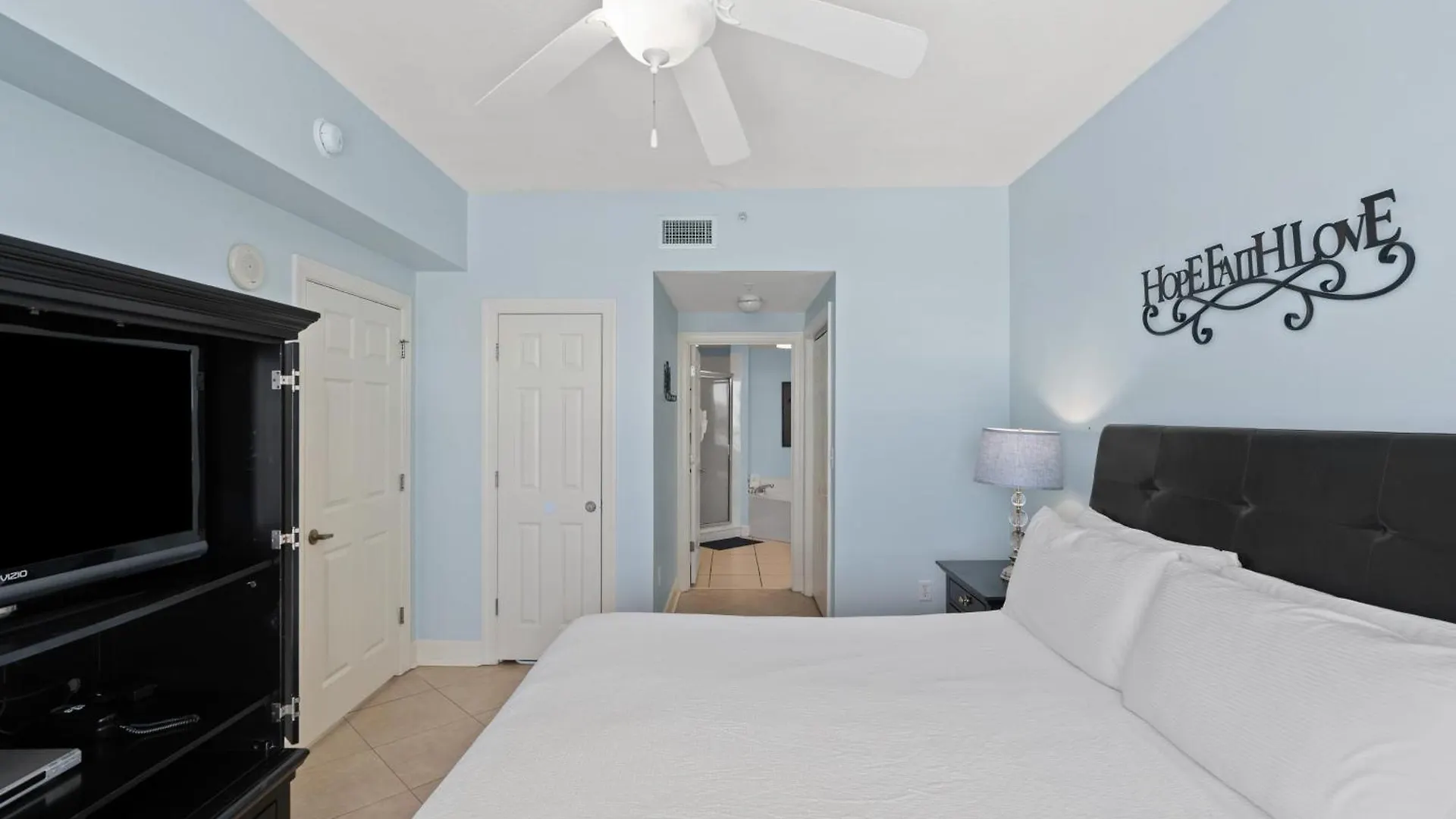 Oceanfront Condo W Pool Pier Park Access Front Beach Retreat By Avantstay Panama City Beach ABD