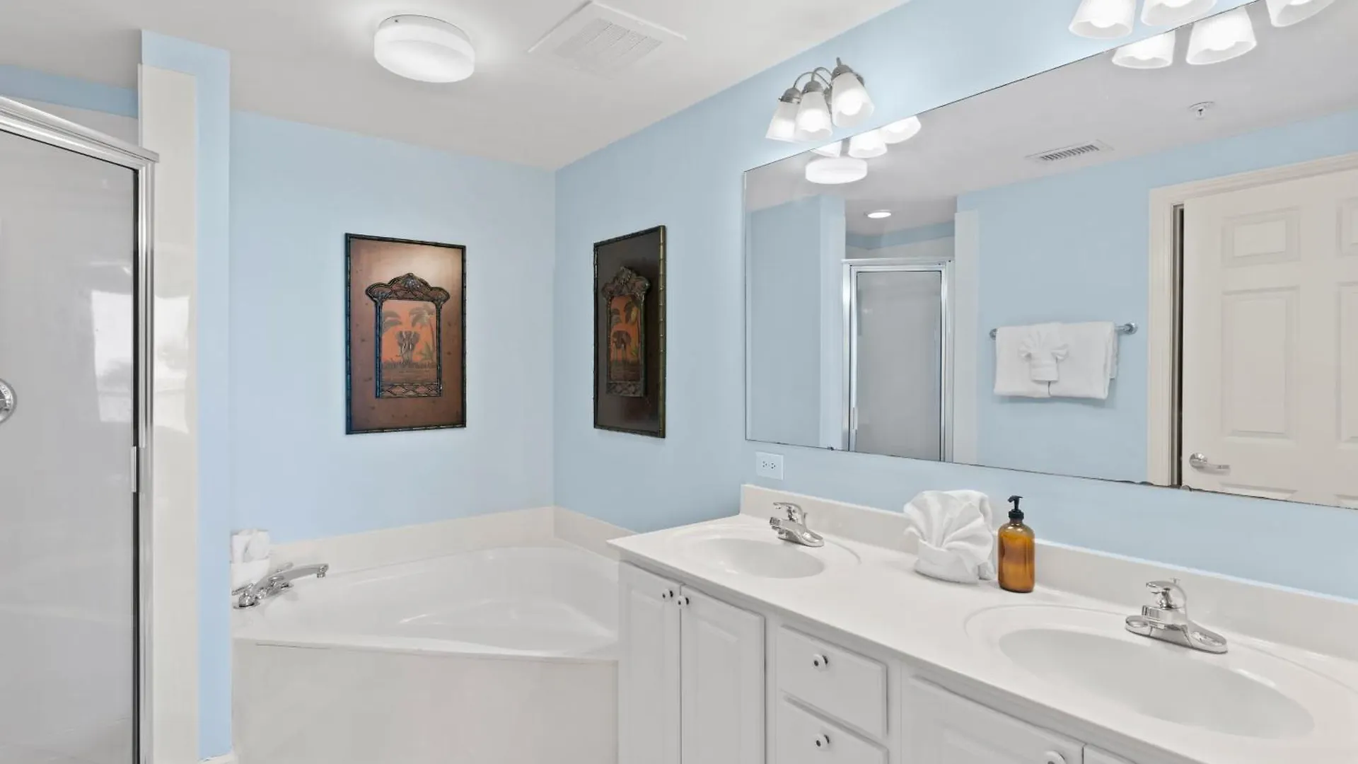 Oceanfront Condo W Pool Pier Park Access Front Beach Retreat By Avantstay Panama City Beach Tatil Evi